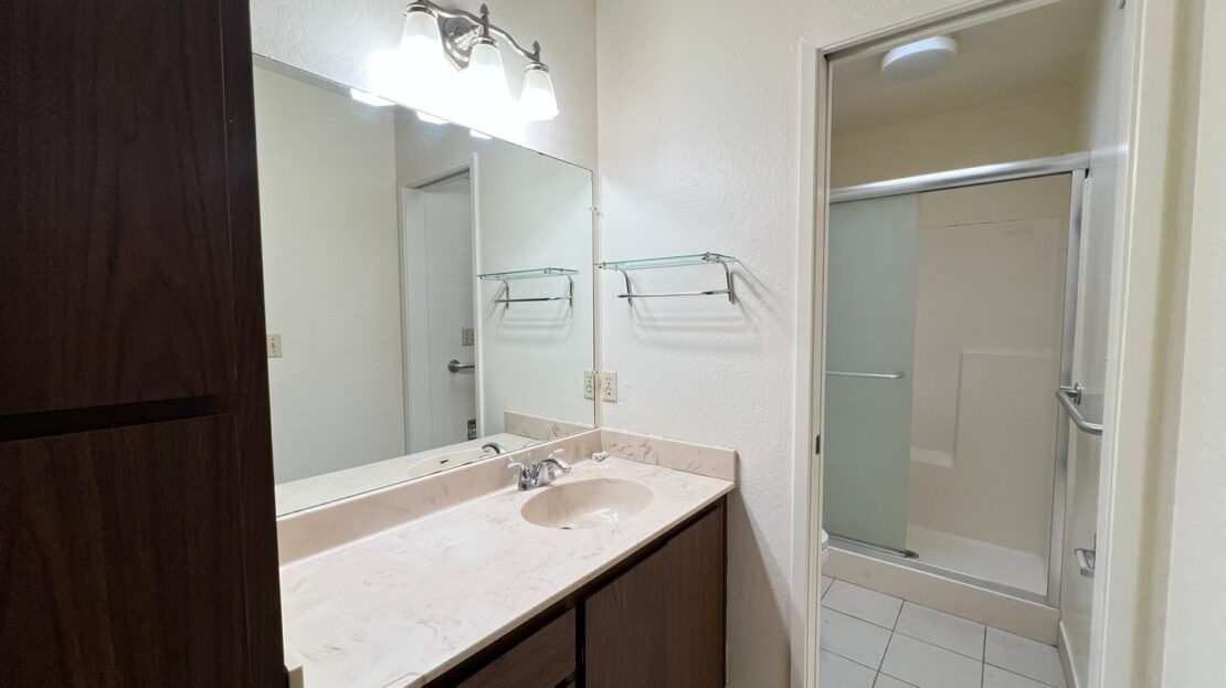 5563 Sonoma Dr - Pleasanton - California - 3 bed, 2 bath rental property