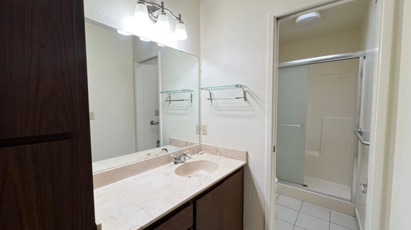 5563 Sonoma Dr - Pleasanton - California - 3 bed, 2 bath rental property