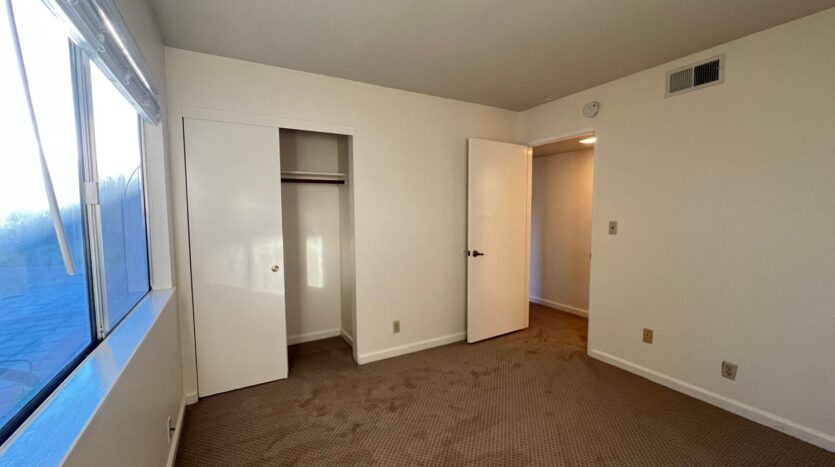 5563 Sonoma Dr - Pleasanton - California - 3 bed, 2 bath rental property