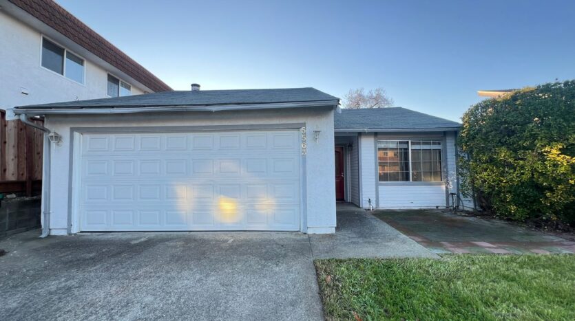 5563 Sonoma Dr - Pleasanton - California - 3 bed, 2 bath rental property