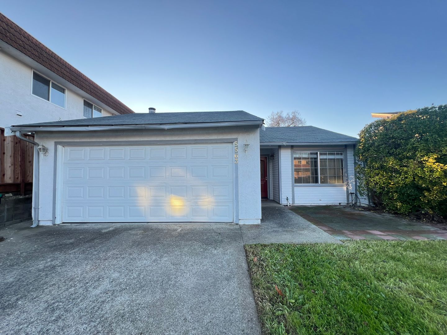 5563 Sonoma Dr - Pleasanton - California - 3 bed, 2 bath rental property