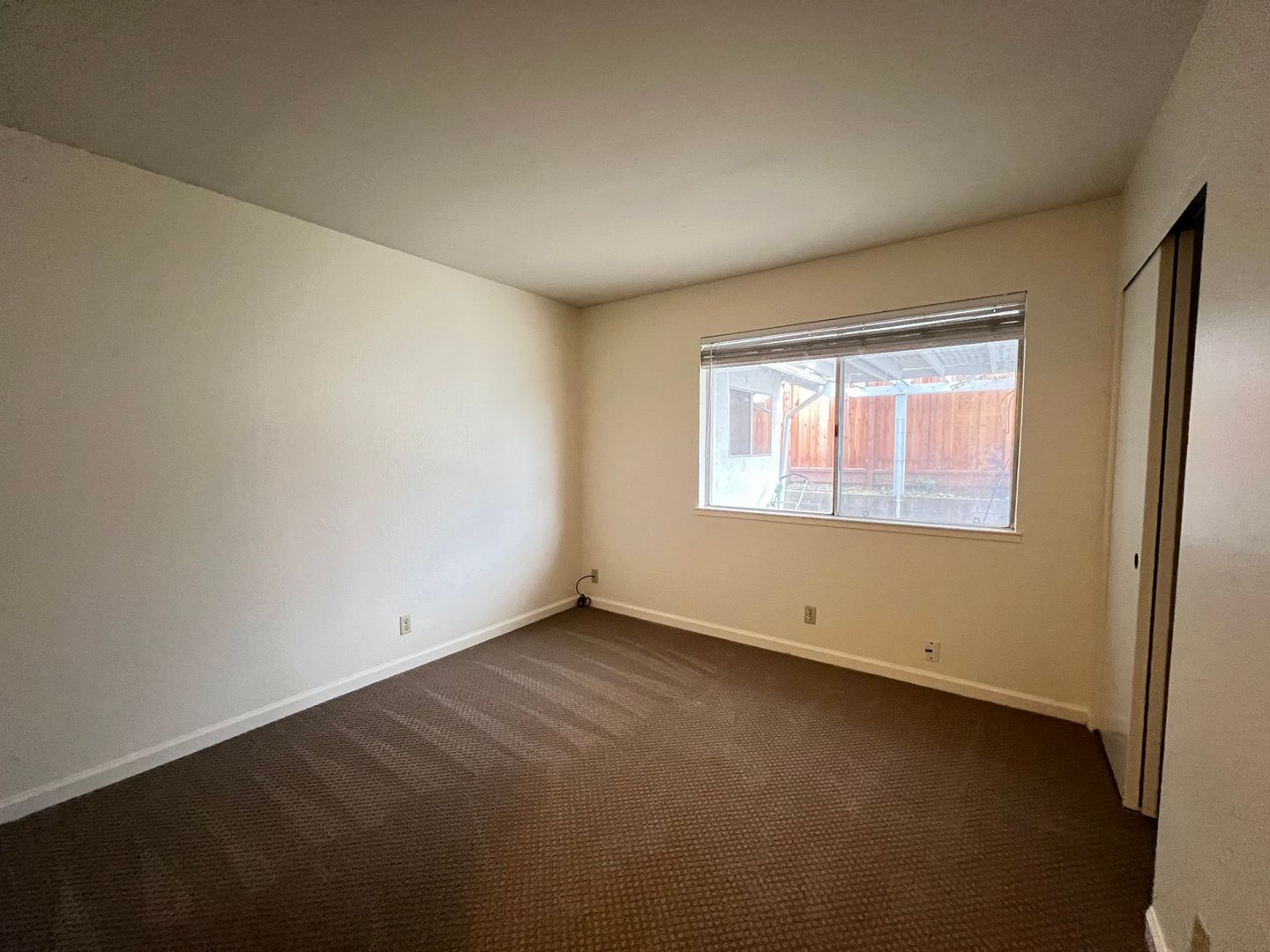 5563 Sonoma Dr - Pleasanton - California - 3 bed, 2 bath rental property