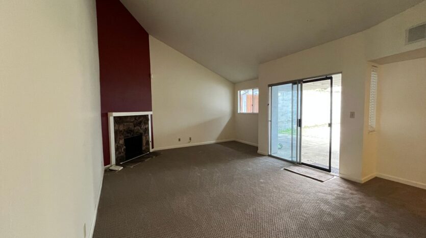 5563 Sonoma Dr - Pleasanton - California - 3 bed, 2 bath rental property