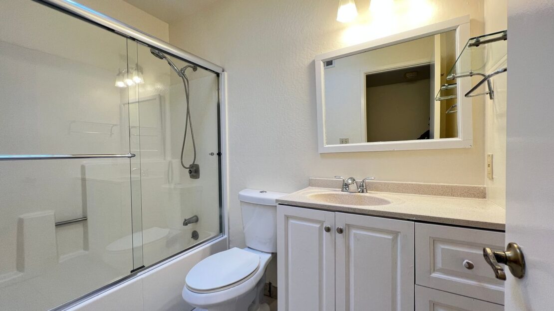 5563 Sonoma Dr - Pleasanton - California - 3 bed, 2 bath rental property