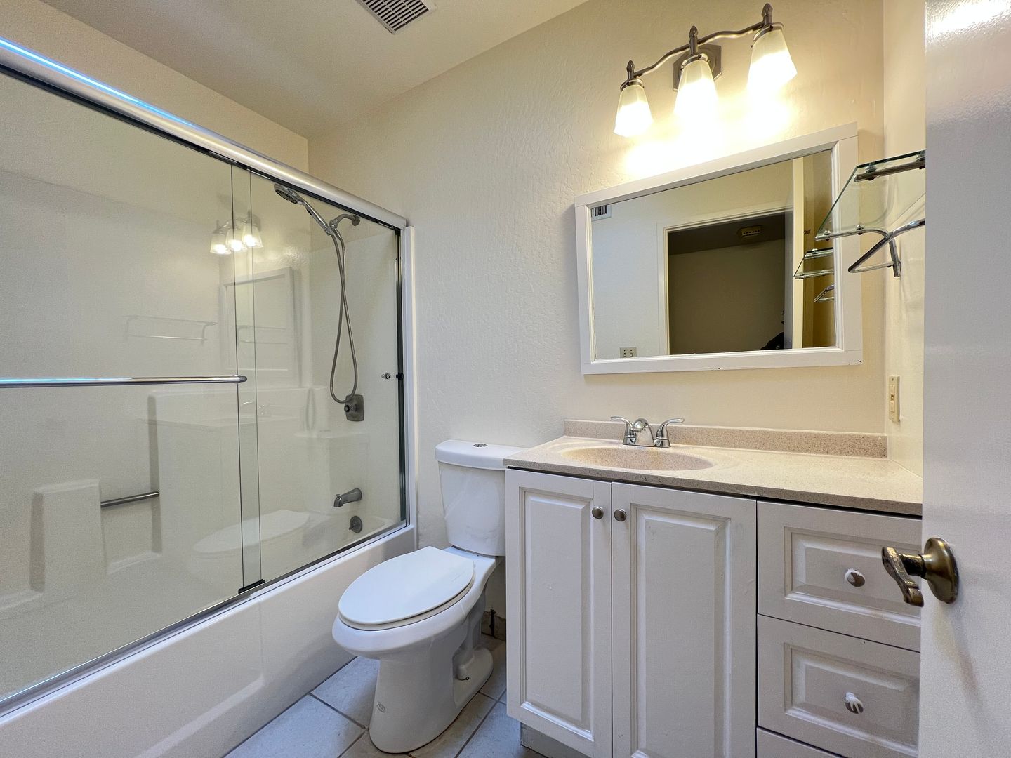 5563 Sonoma Dr - Pleasanton - California - 3 bed, 2 bath rental property