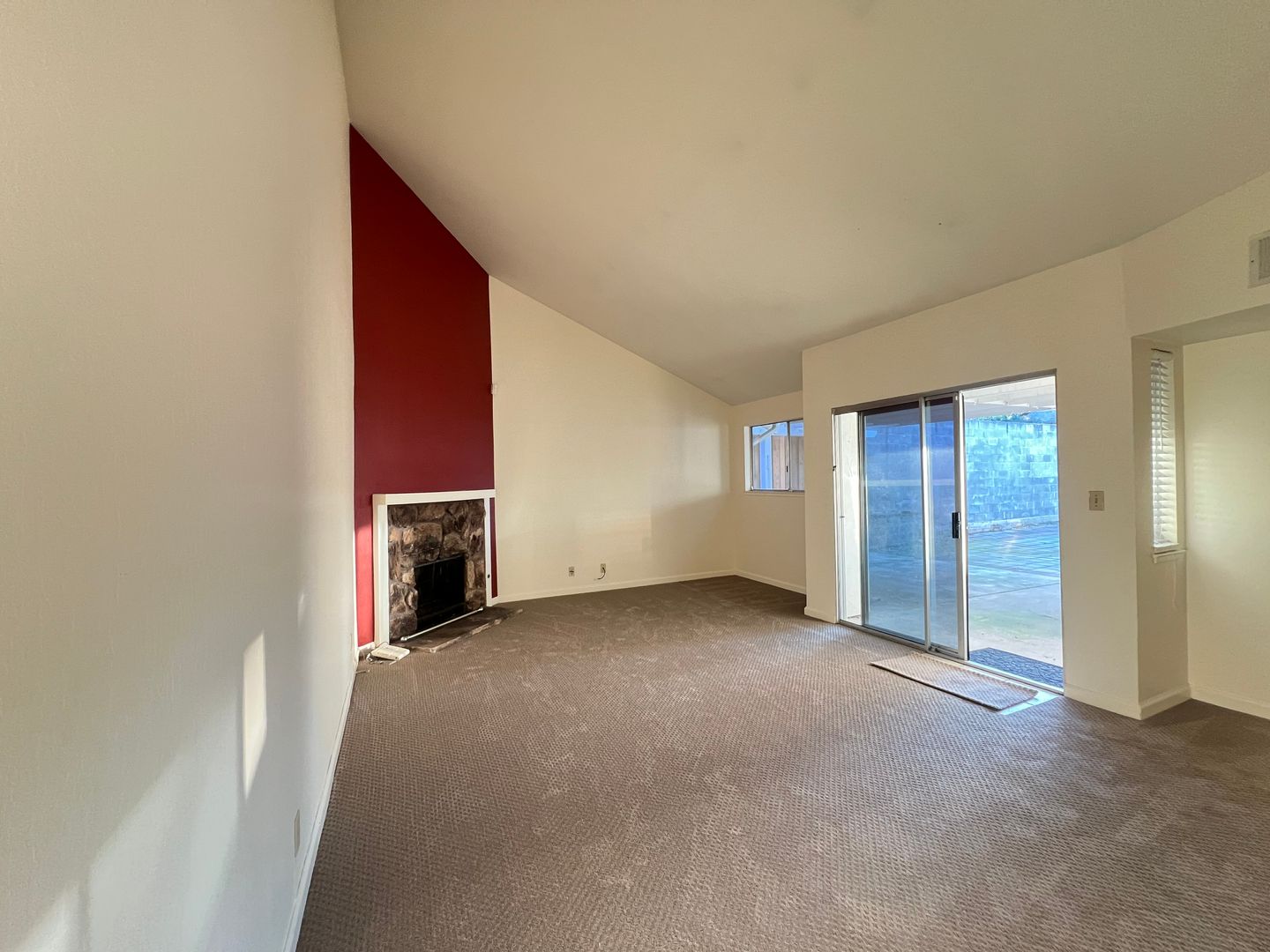 5563 Sonoma Dr - Pleasanton - California - 3 bed, 2 bath rental property