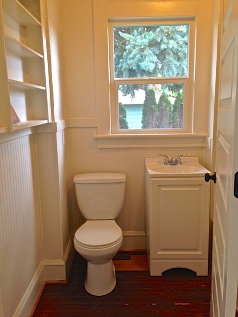 5712 SE Holgate - Portland - Oregon - 2 bed, 1 bath rental property