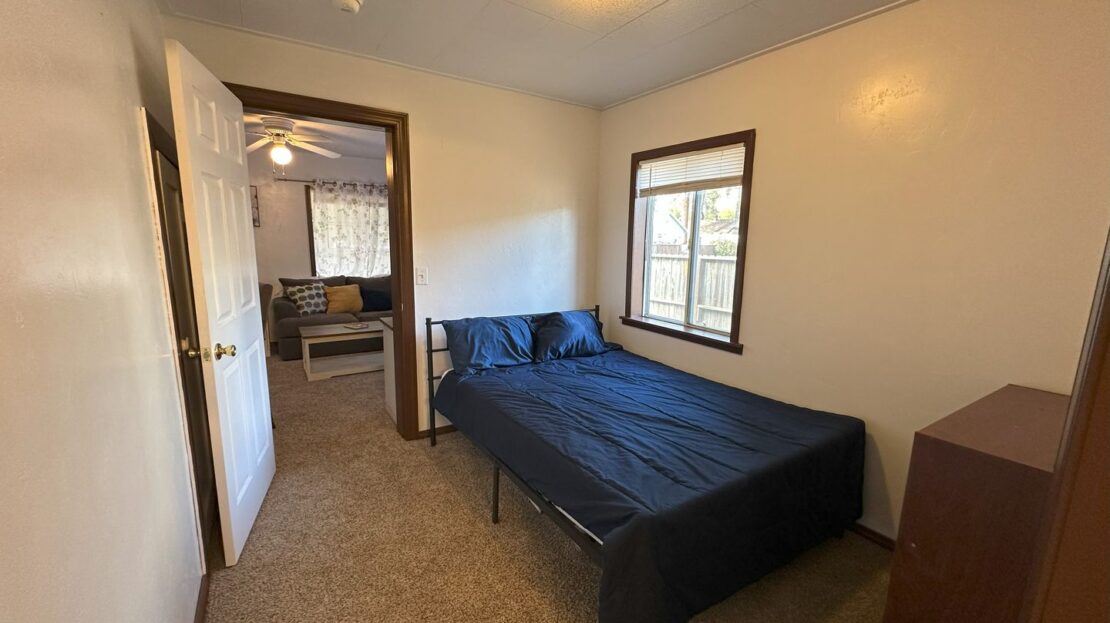 610 Cedar Street - Westwood - California - 3 bed, 1 bath rental property