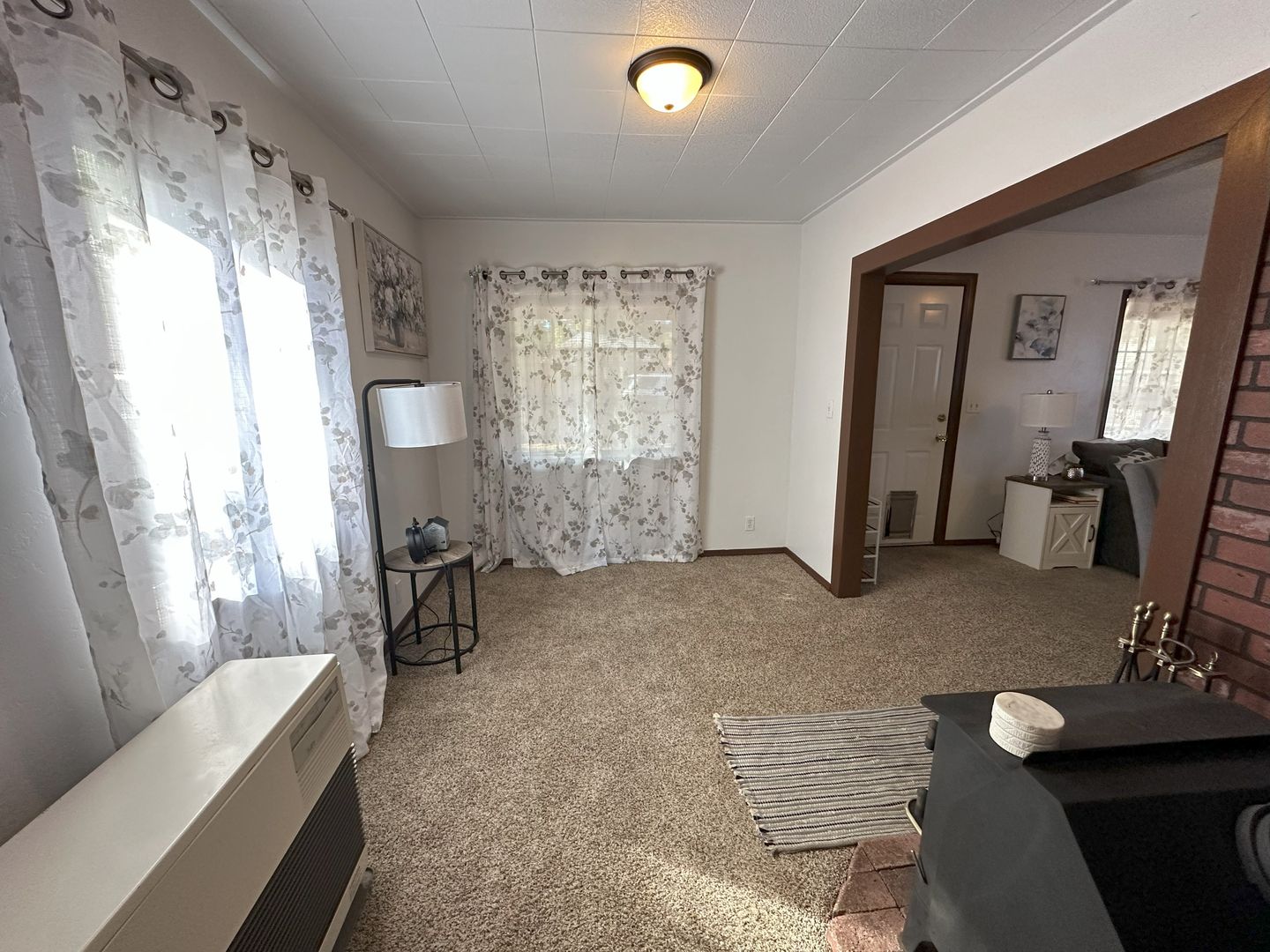 610 Cedar Street - Westwood - California - 3 bed, 1 bath rental property