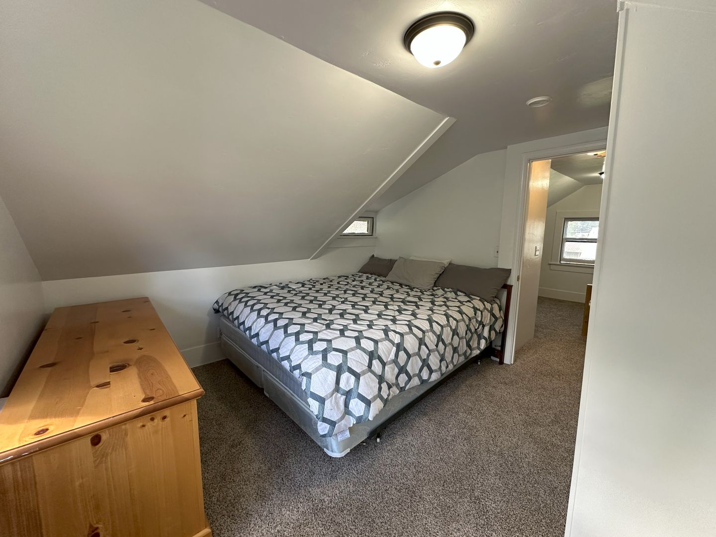 610 Cedar Street - Westwood - California - 3 bed, 1 bath rental property