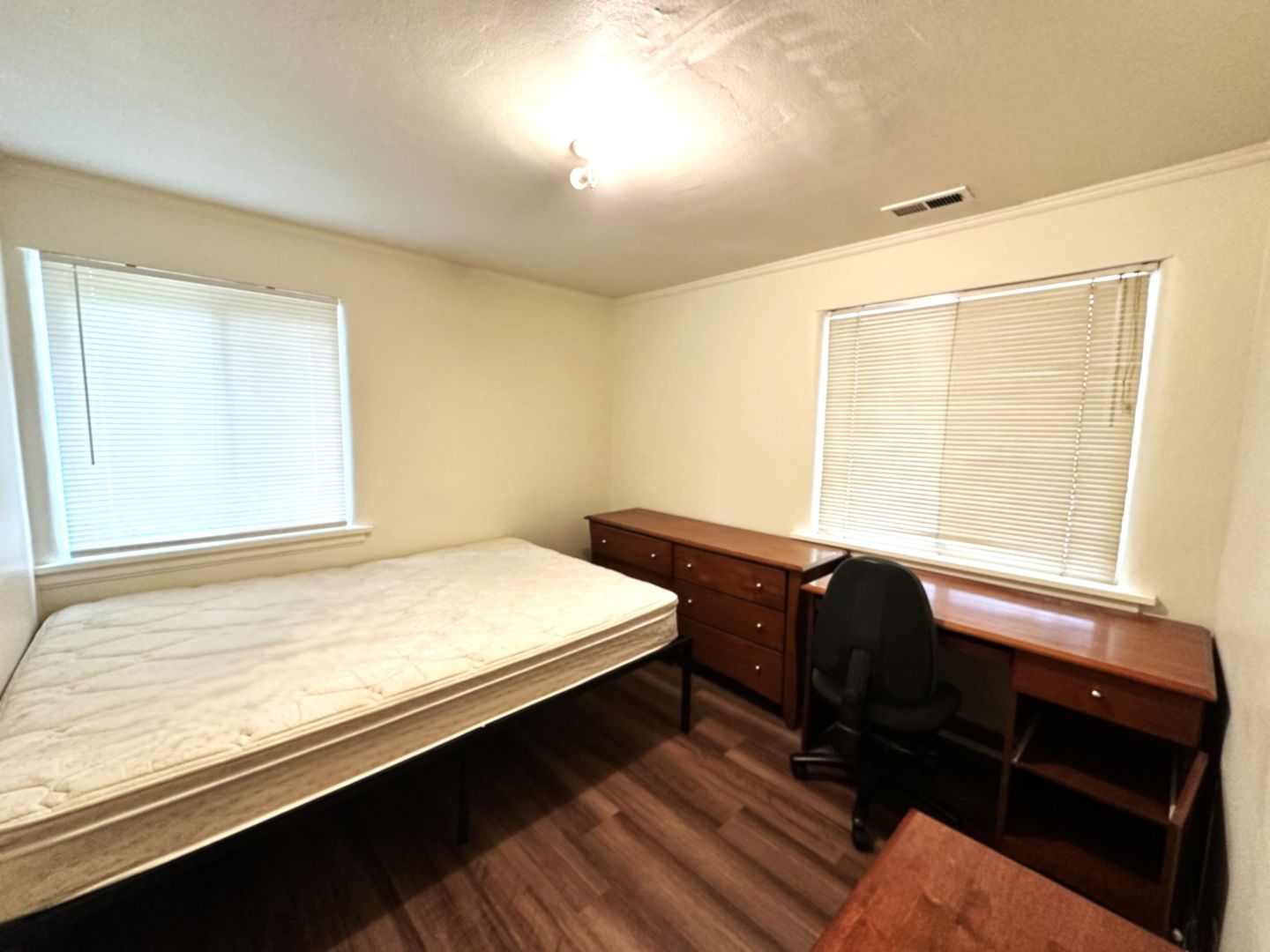 620 S. Palatine Hill Road Room 3 - Portland - Oregon - 1 bed, 1 bath rental property