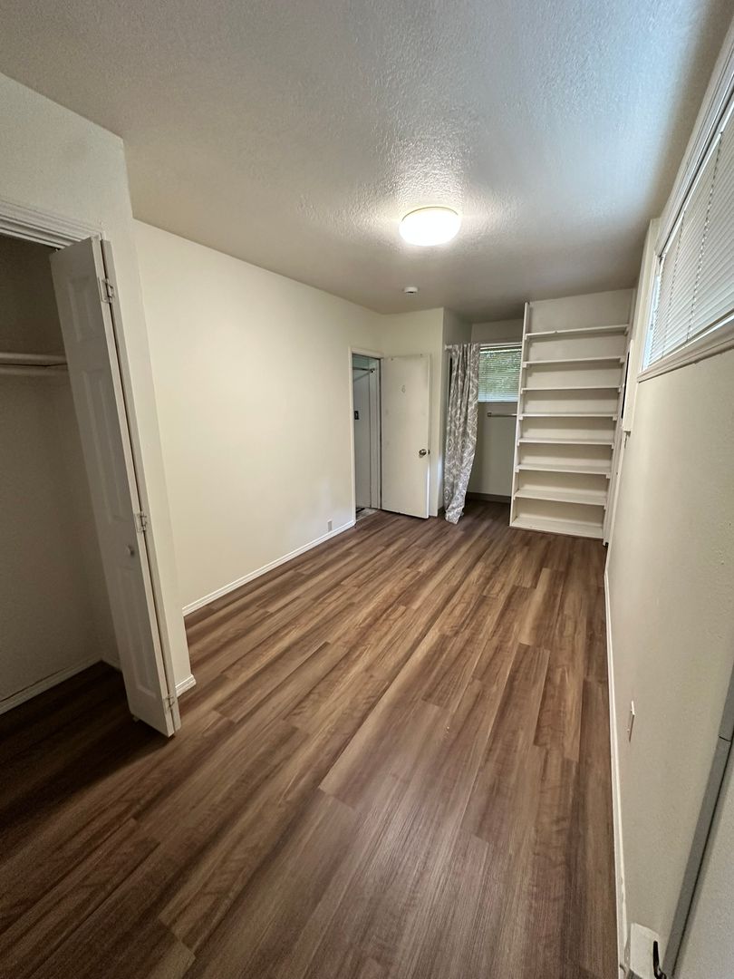 620 S. Palatine Hill Road Room 4 - Portland - Oregon - 1 bed, 1 bath rental property