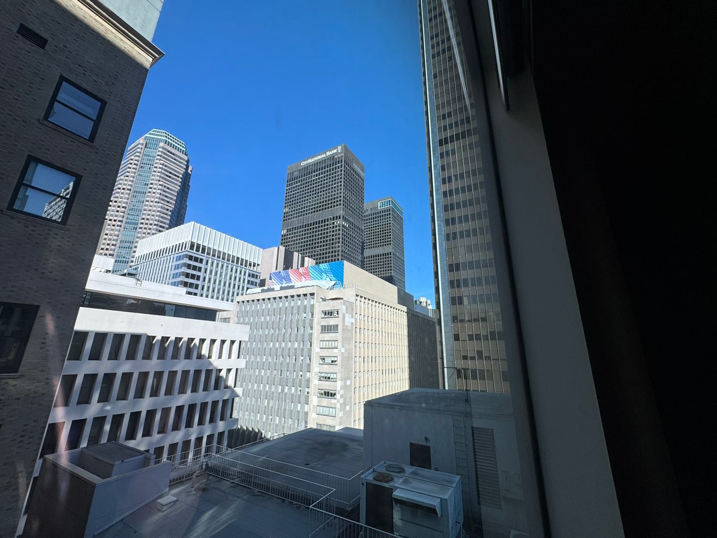 655 South Hope Street Unit 1008 - Los Angeles - California - 1 bed, 1 bath rental property