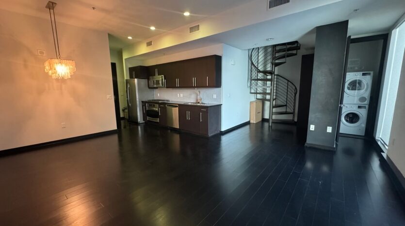 655 South Hope Street Unit 1008 - Los Angeles - California - 1 bed, 1 bath rental property