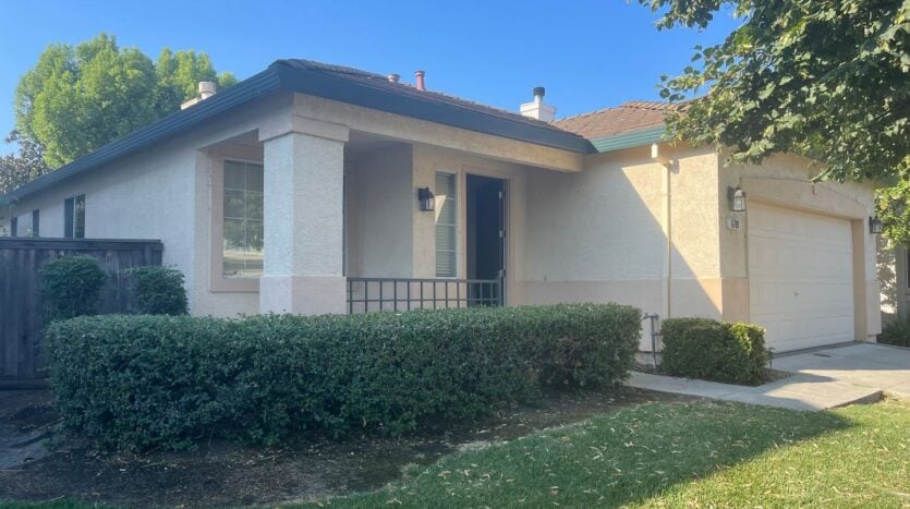 6789 Brook Falls Cir - Stockton - California - 3 bed, 2 bath rental property