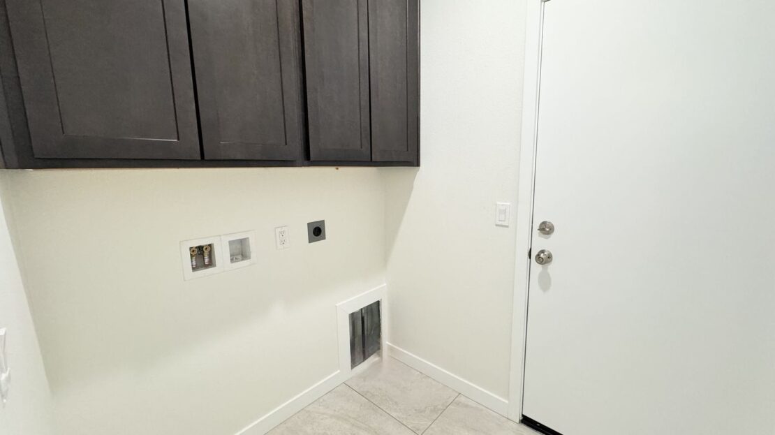 68270 Santelmo Rd Unit 2 - Cathedral City - California - 2 bed, 1 bath rental property