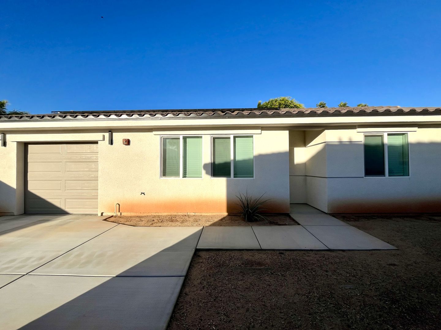68270 Santelmo Rd Unit 2 - Cathedral City - California - 2 bed, 1 bath rental property