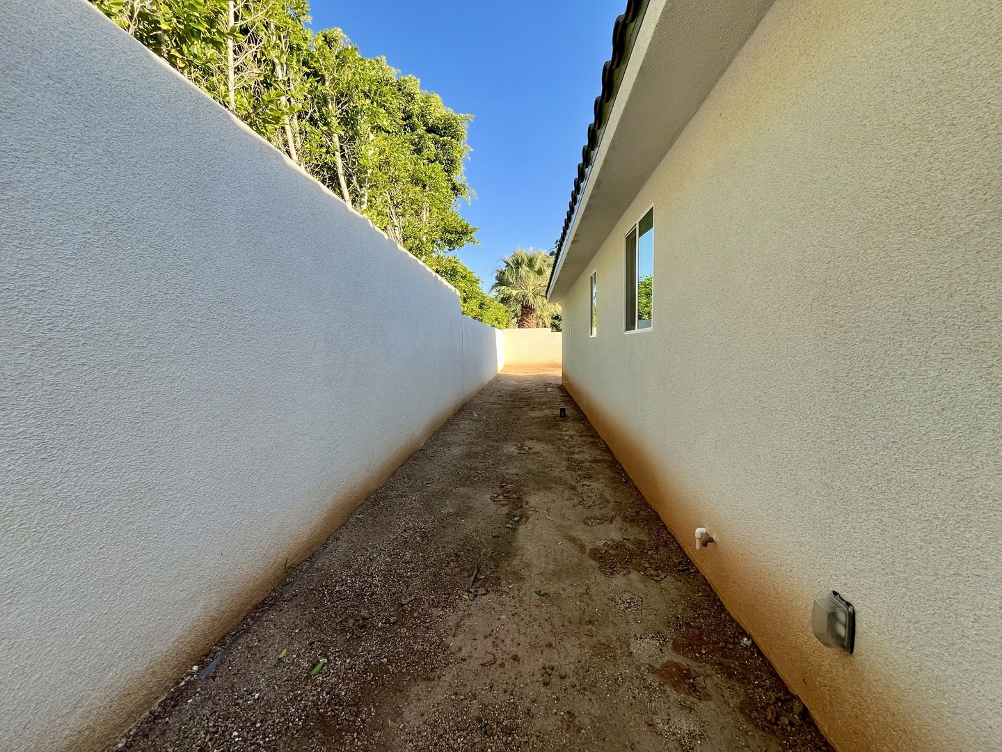 68270 Santelmo Rd Unit 2 - Cathedral City - California - 2 bed, 1 bath rental property