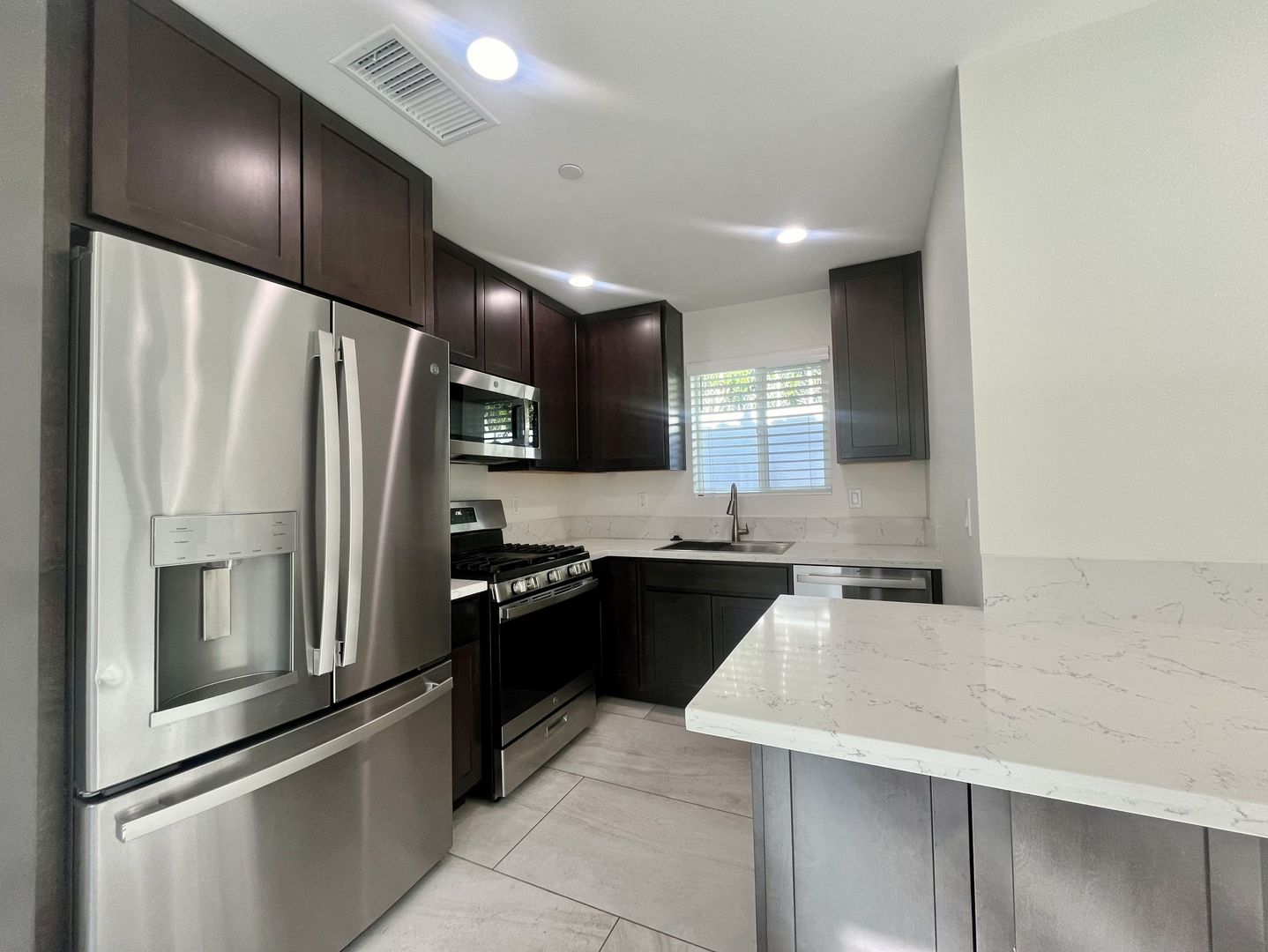 68270 Santelmo Rd Unit 2 - Cathedral City - California - 2 bed, 1 bath rental property