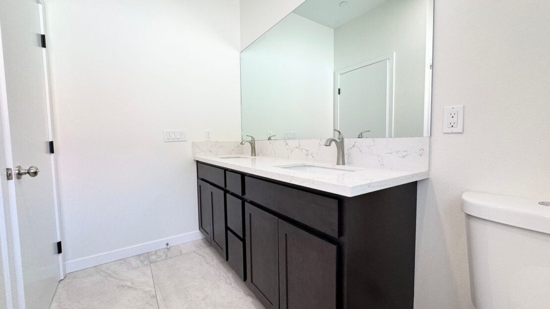 68270 Santelmo Rd Unit 2 - Cathedral City - California - 2 bed, 1 bath rental property