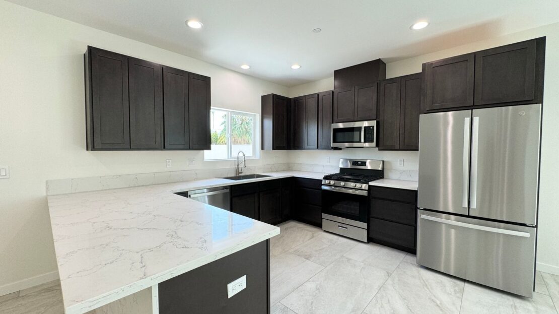 68270 Santelmo Rd Unit 2 - Cathedral City - California - 2 bed, 1 bath rental property