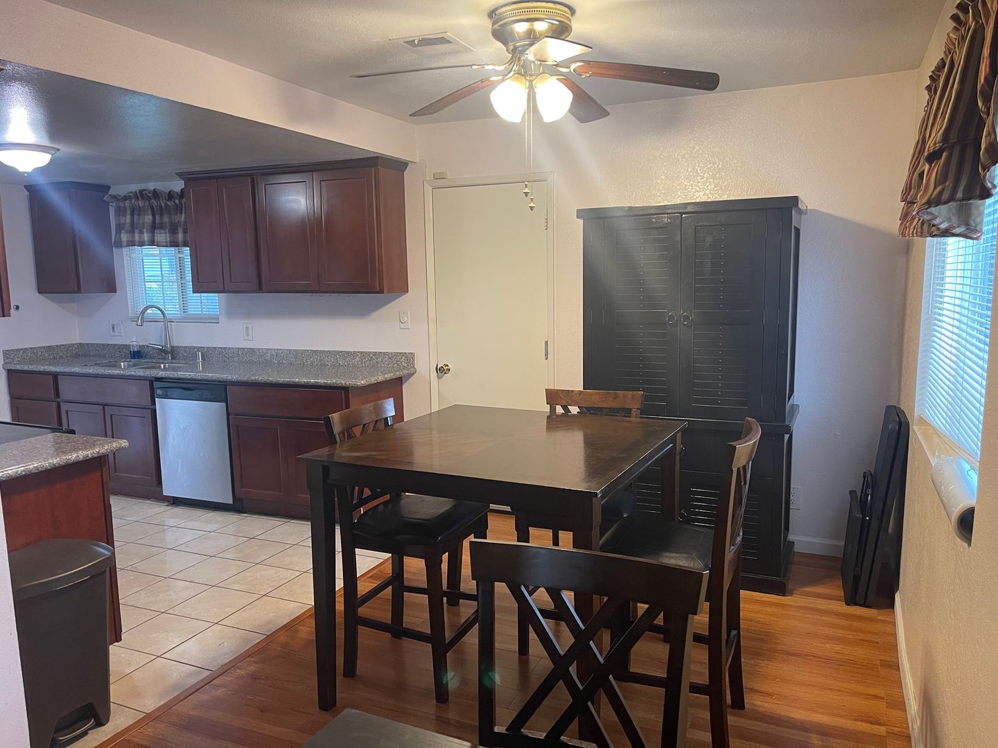 723 Clinton Dr - Stockton - California - 4 bed, 2 bath rental property