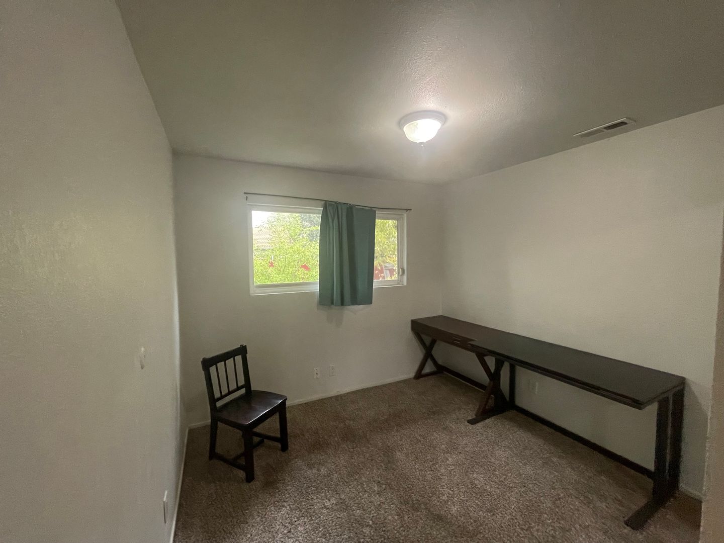 723 Clinton Dr - Stockton - California - 4 bed, 2 bath rental property