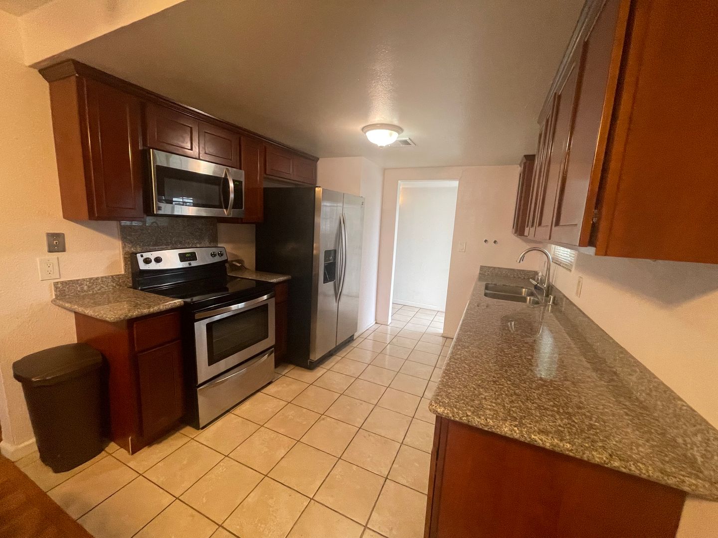 723 Clinton Dr - Stockton - California - 4 bed, 2 bath rental property