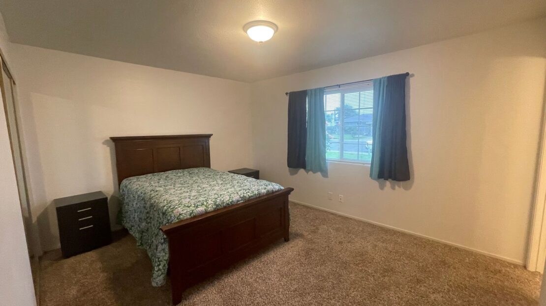 723 Clinton Dr - Stockton - California - 4 bed, 2 bath rental property