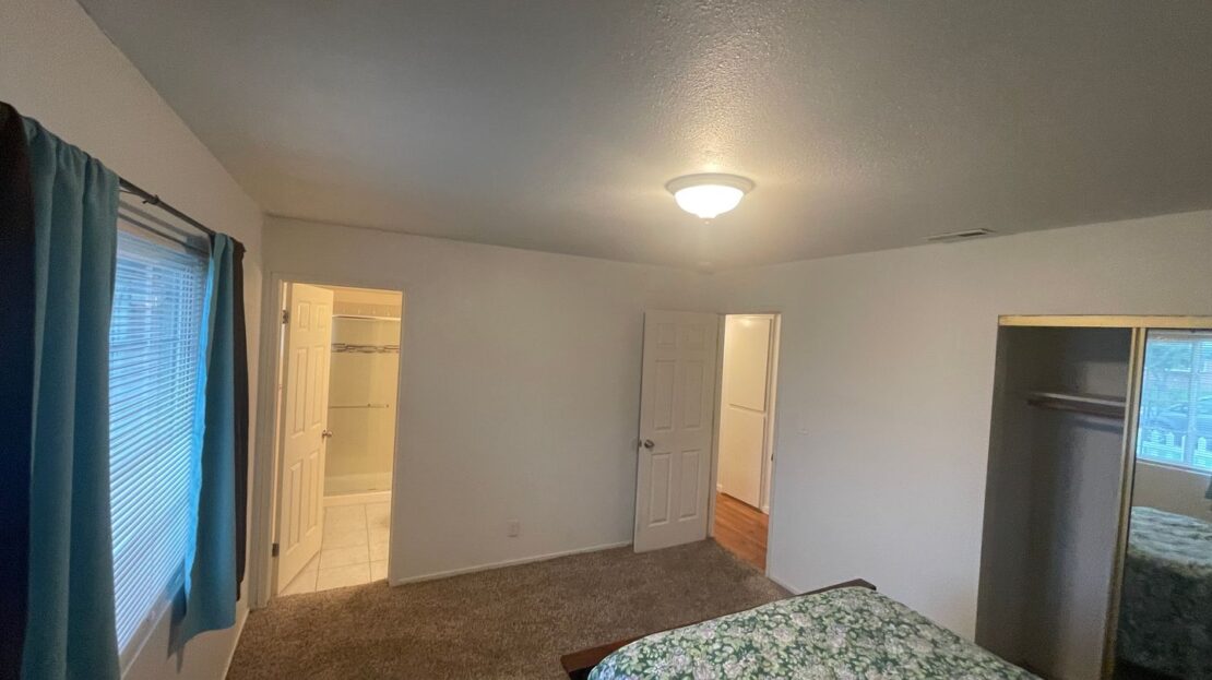 723 Clinton Dr - Stockton - California - 4 bed, 2 bath rental property