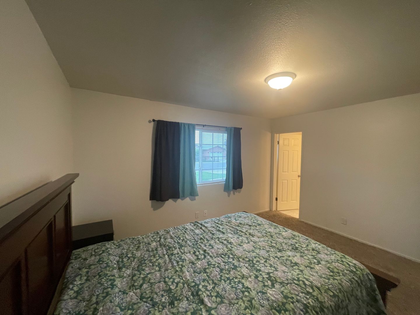 723 Clinton Dr - Stockton - California - 4 bed, 2 bath rental property