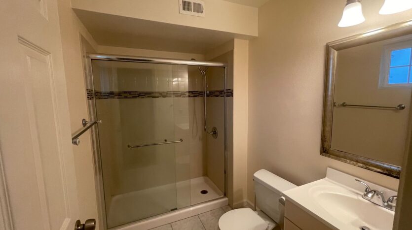 723 Clinton Dr - Stockton - California - 4 bed, 2 bath rental property