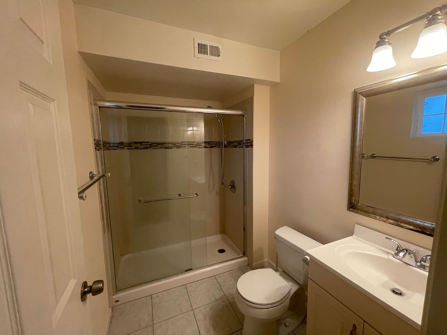 723 Clinton Dr - Stockton - California - 4 bed, 2 bath rental property