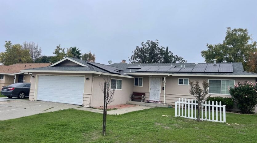 723 Clinton Dr - Stockton - California - 4 bed, 2 bath rental property