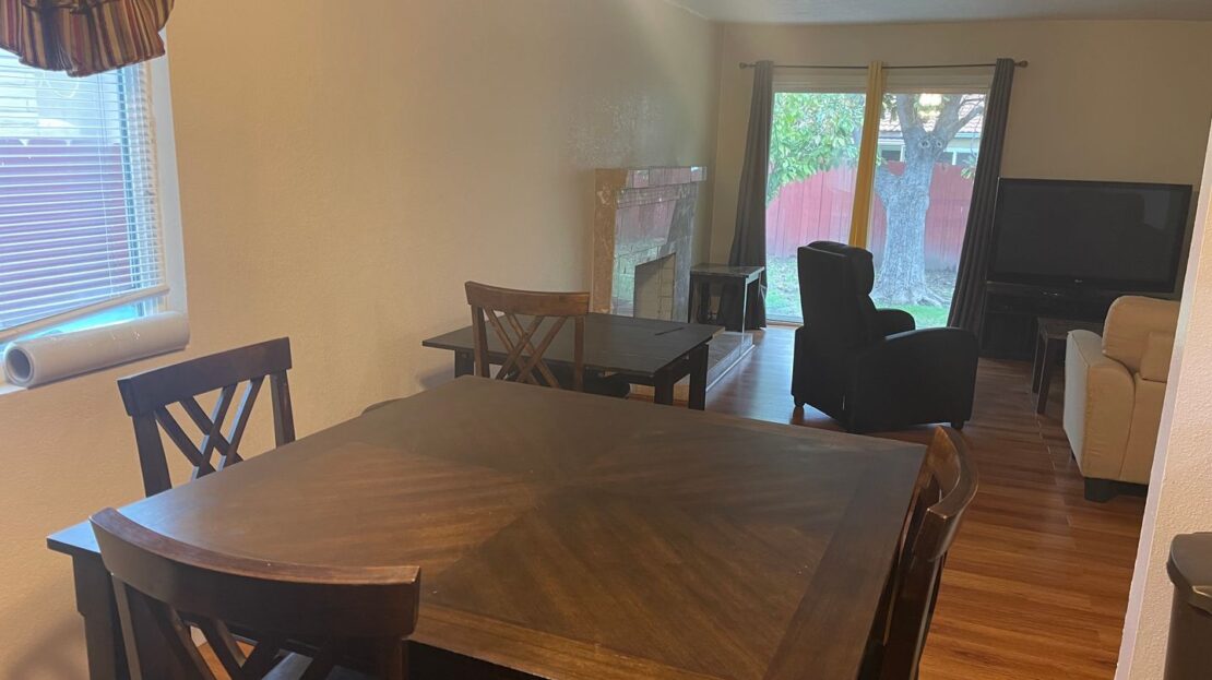 723 Clinton Dr - Stockton - California - 4 bed, 2 bath rental property