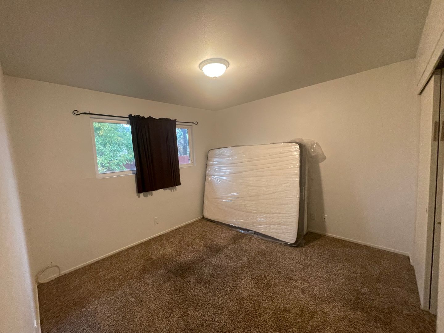 723 Clinton Dr - Stockton - California - 4 bed, 2 bath rental property