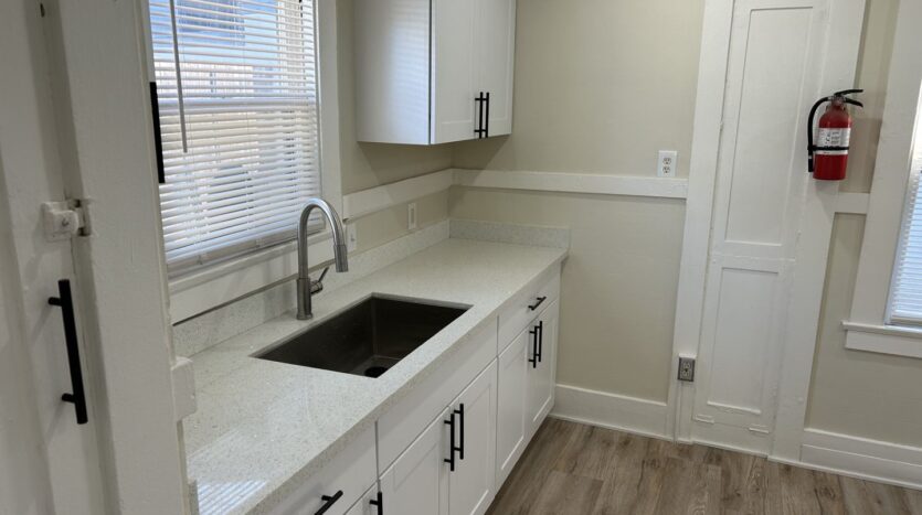 731 Virginia Street Unit A - Vallejo - California - 1 bed, 1 bath rental property