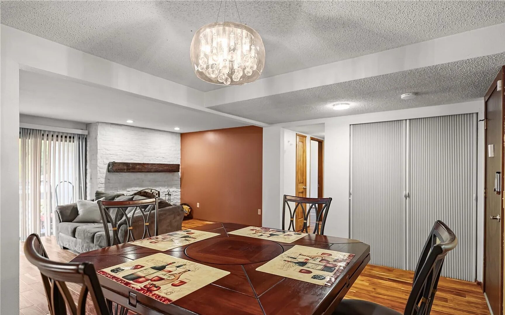 7425 Ruby Dr SW APT C-9 - Lakewood - Washington - 2 bed, 2 bath rental property