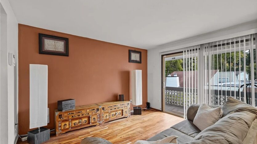 7425 Ruby Dr SW APT C-9 - Lakewood - Washington - 2 bed, 2 bath rental property