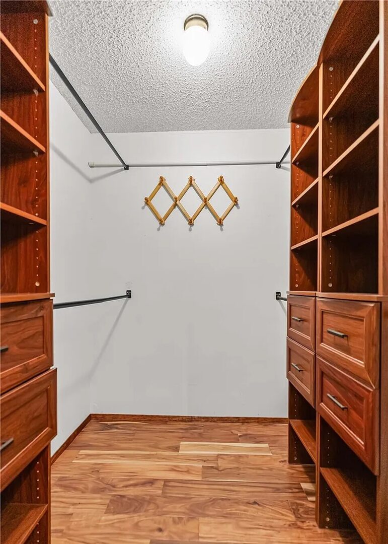 7425 Ruby Dr SW APT C-9 - Lakewood - Washington - 2 bed, 2 bath rental property