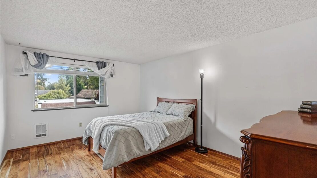 7425 Ruby Dr SW APT C-9 - Lakewood - Washington - 2 bed, 2 bath rental property