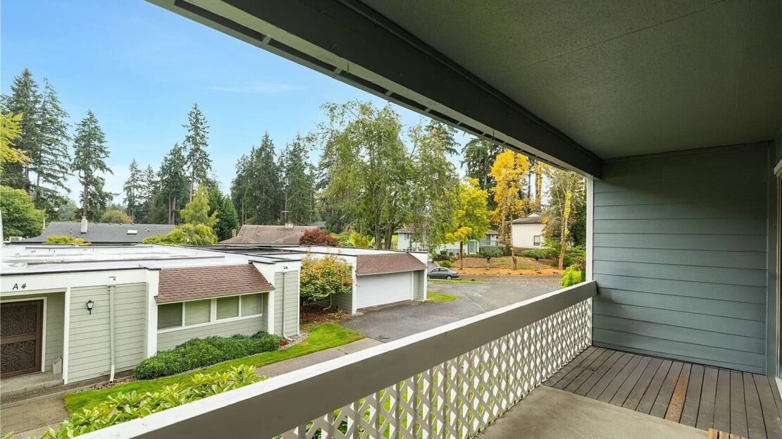 7425 Ruby Dr SW APT C-9 - Lakewood - Washington - 2 bed, 2 bath rental property