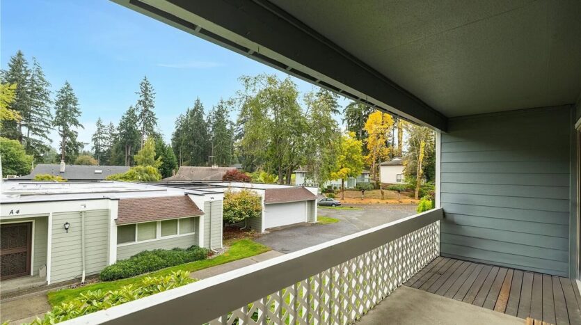 7425 Ruby Dr SW APT C-9 - Lakewood - Washington - 2 bed, 2 bath rental property