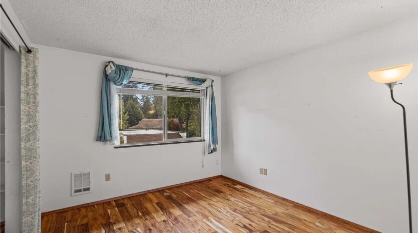 7425 Ruby Dr SW APT C-9 - Lakewood - Washington - 2 bed, 2 bath rental property