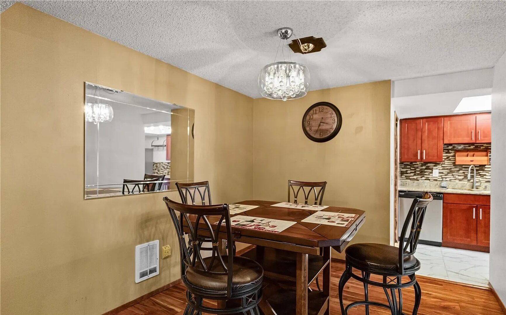 7425 Ruby Dr SW APT C-9 - Lakewood - Washington - 2 bed, 2 bath rental property