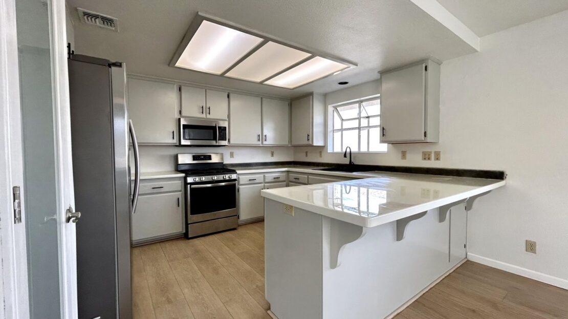 7451 Goleta Ave - Yucca Valley - California - 3 bed, 2 bath rental property