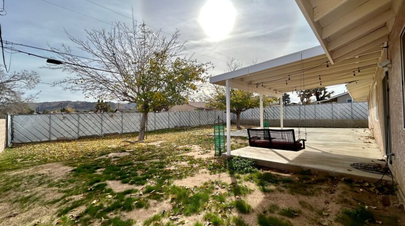 7451 Goleta Ave - Yucca Valley - California - 3 bed, 2 bath rental property