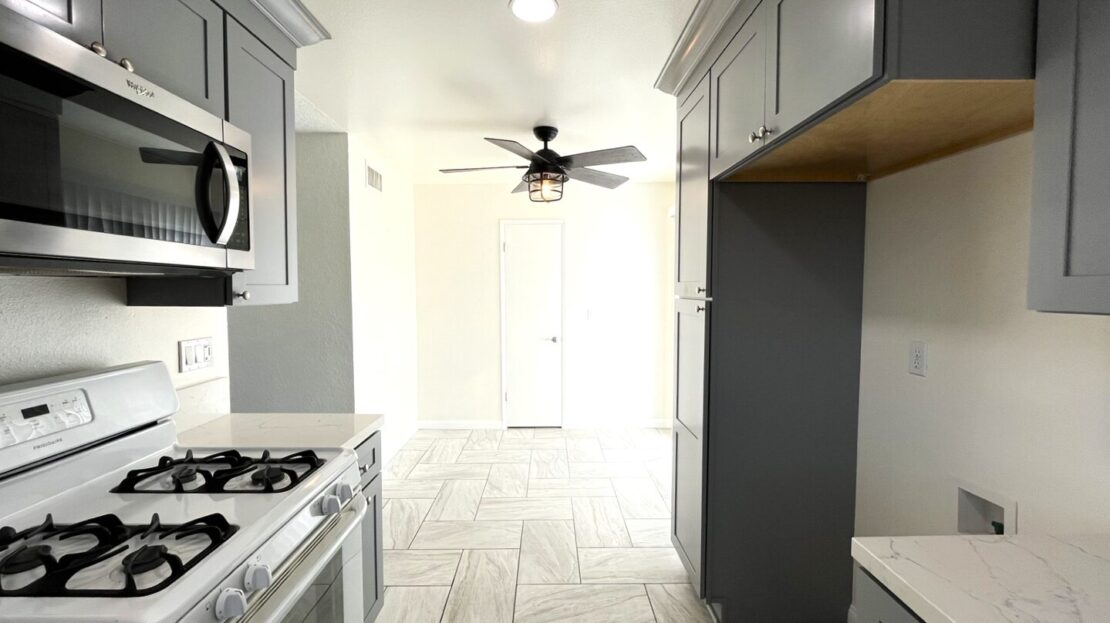 7593 Hyssop Dr. - Rancho Cucamonga - California - 3 bed, 2 bath rental property