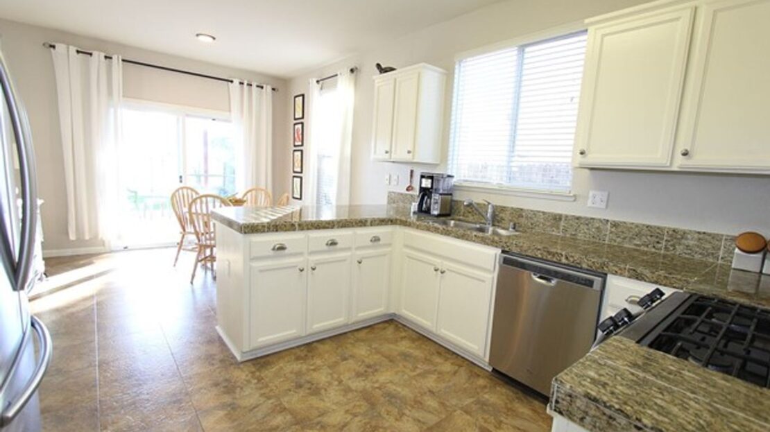 789 Chateau Circle - Vacaville - California - 3 bed, 2.5 bath rental property
