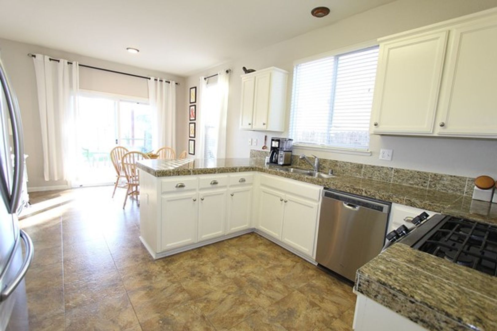 789 Chateau Circle - Vacaville - California - 3 bed, 2.5 bath rental property